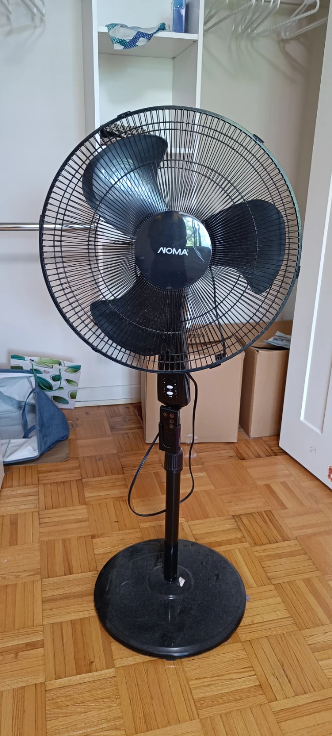 NOMA Standing Fan