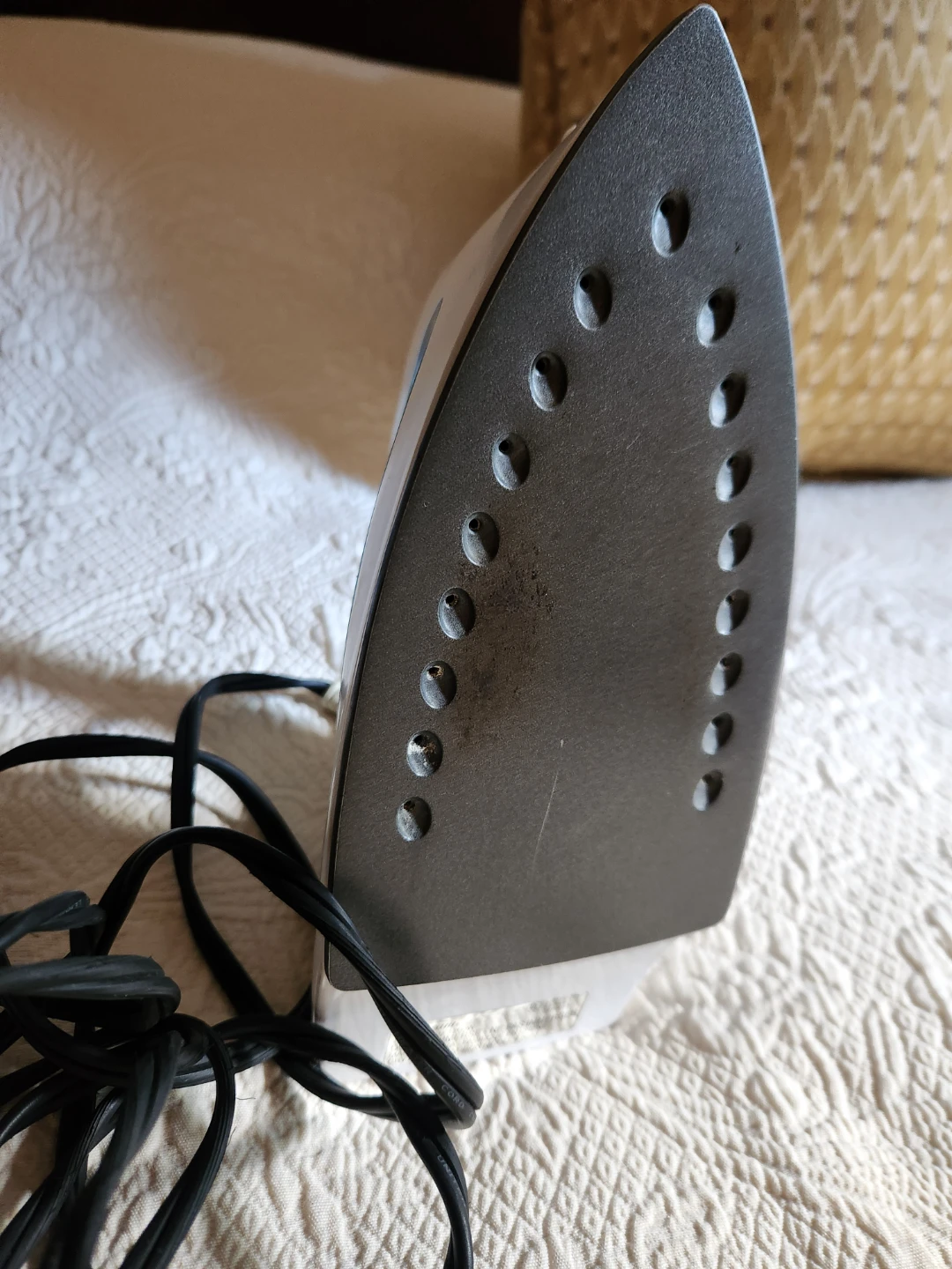 White and Blue Steam Iron ⚽ - photo 2