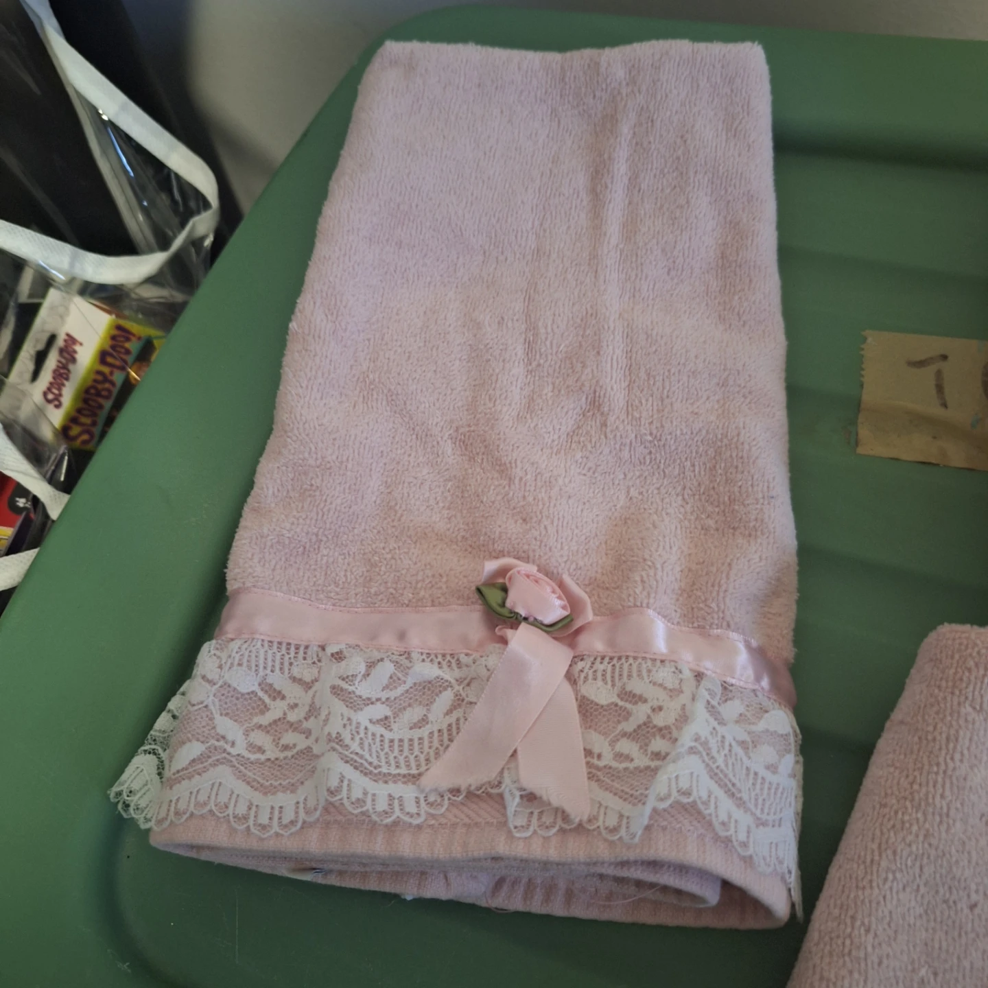 Pink Bath Towel Set with Lace Trim - photo 4