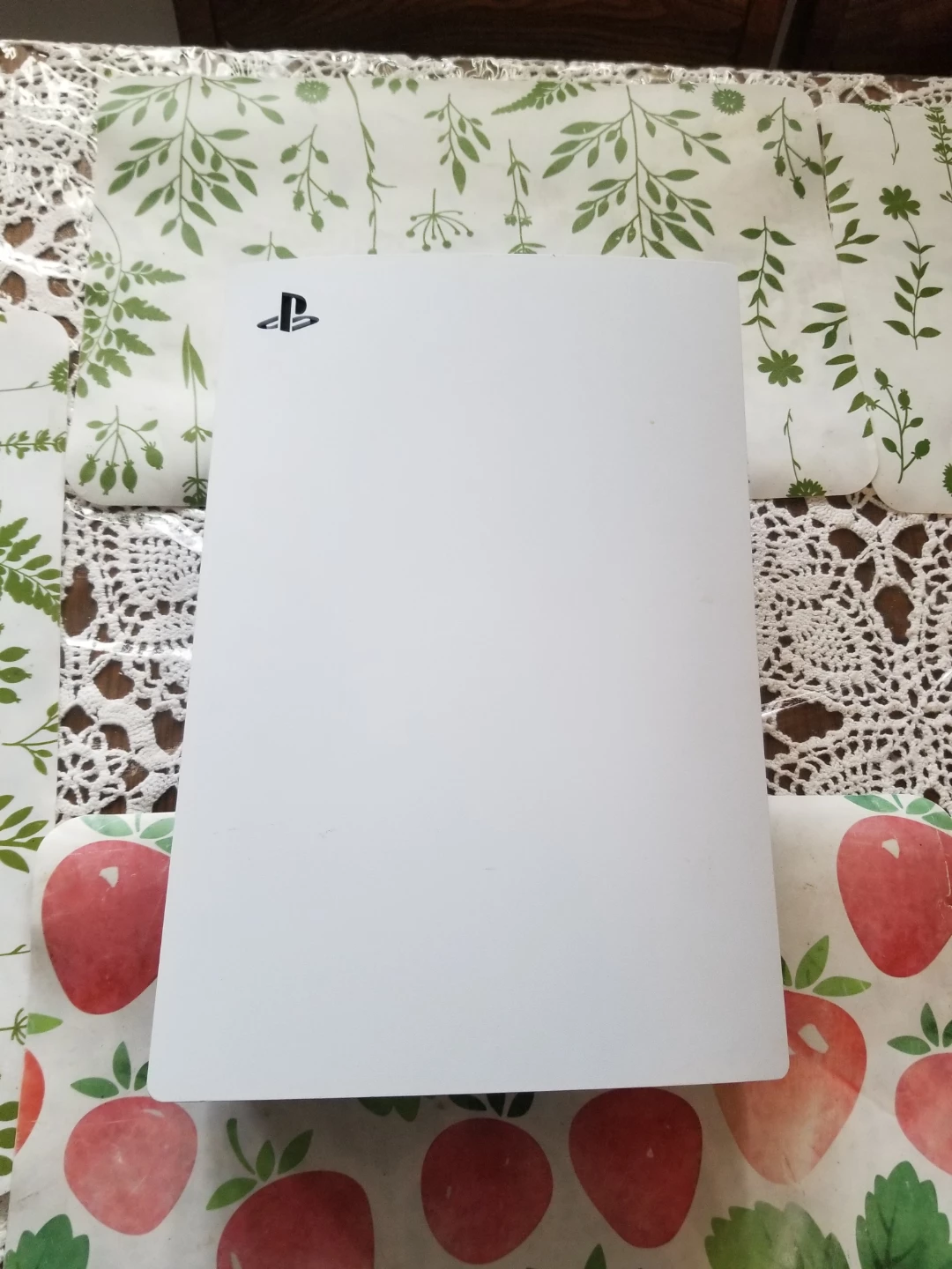 PS5 Digital Edition Console 667GB - photo 3