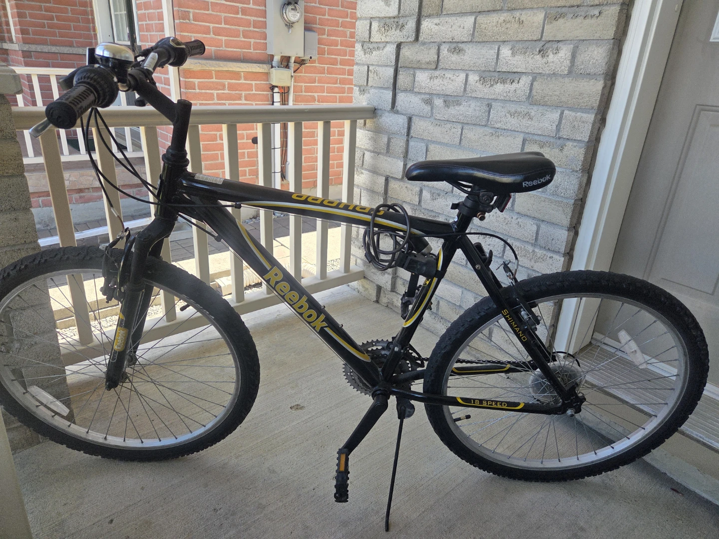 Reebok 18-Speed Mountain Bike – 20" Frame