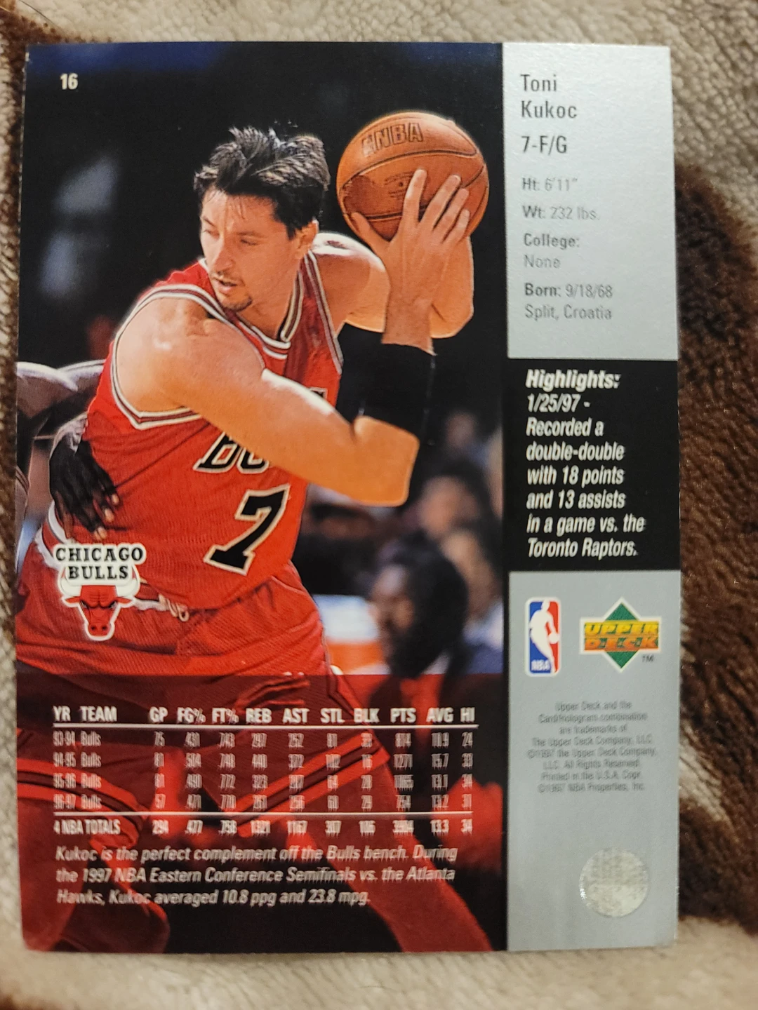 1997 Upper Deck Toni Kukoc Chicago Bulls Basketball Card 7-FG - photo 4