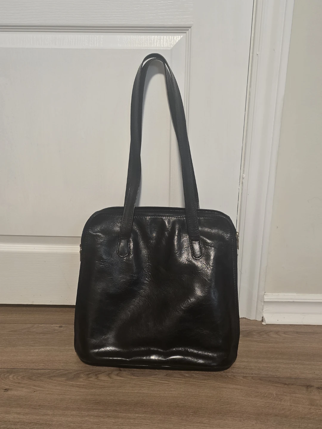 Black geniune leather totebag