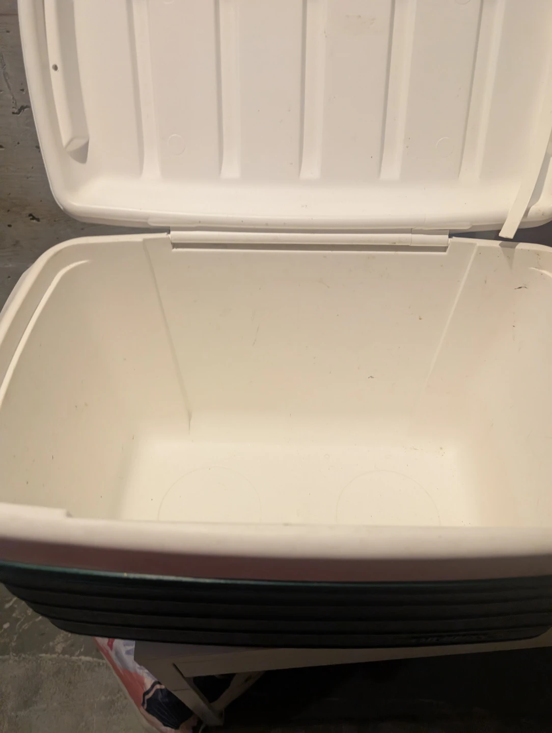 Thermos Cooler Box - photo 2