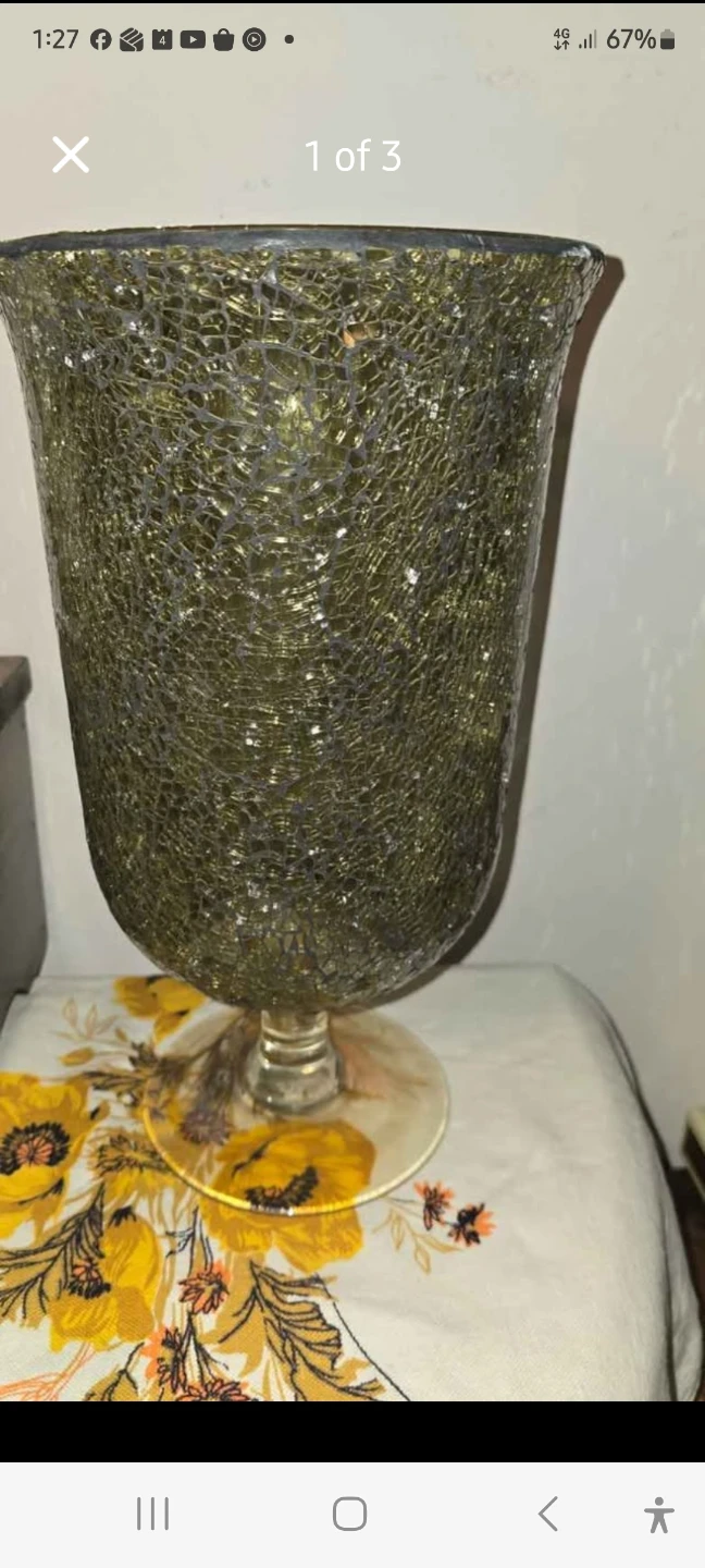 Green mosaic vase