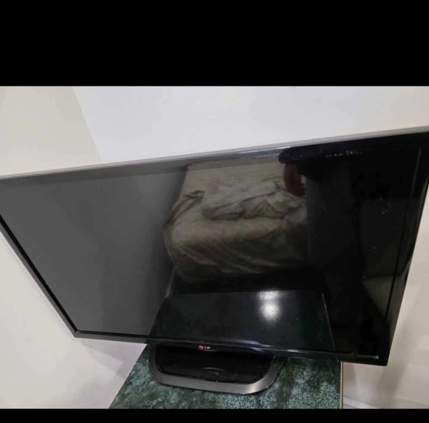 LG Television 32" - photo 2
