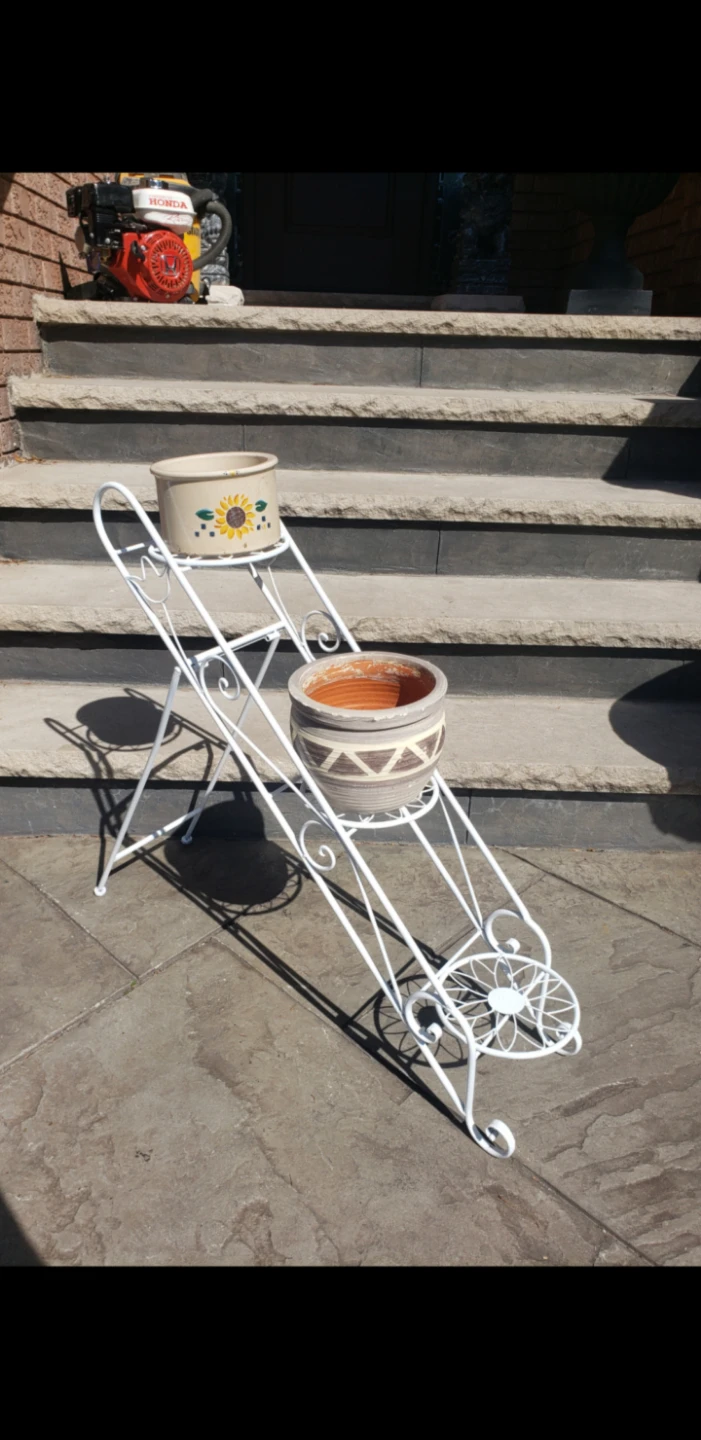 White Metal 2-Tier Plant Stand