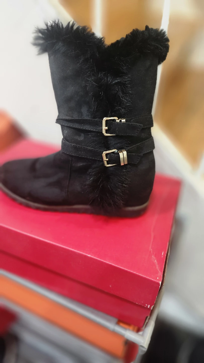 Black Furry Boots - photo 2