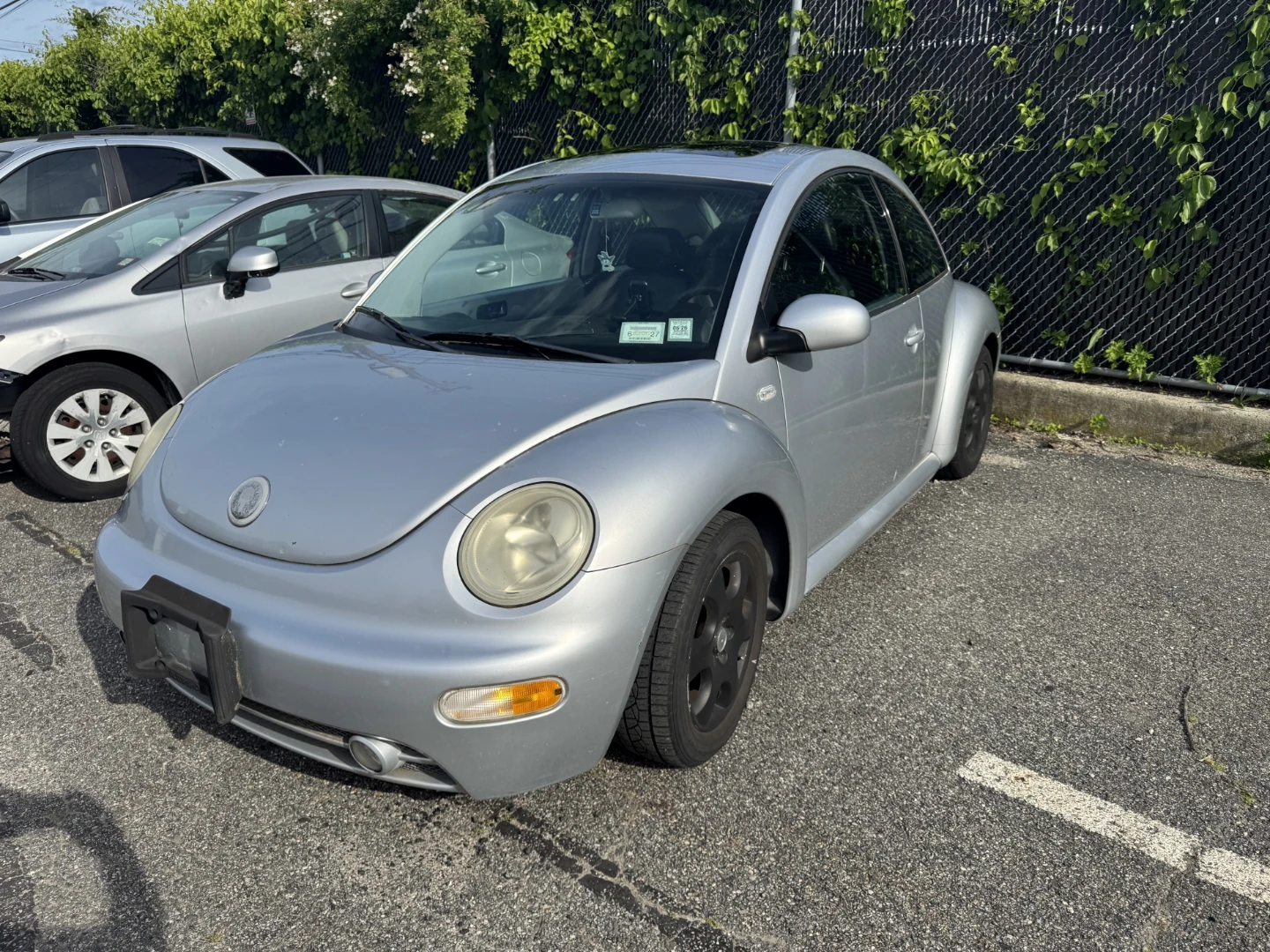 2003Silver Volkswagen Beetle
