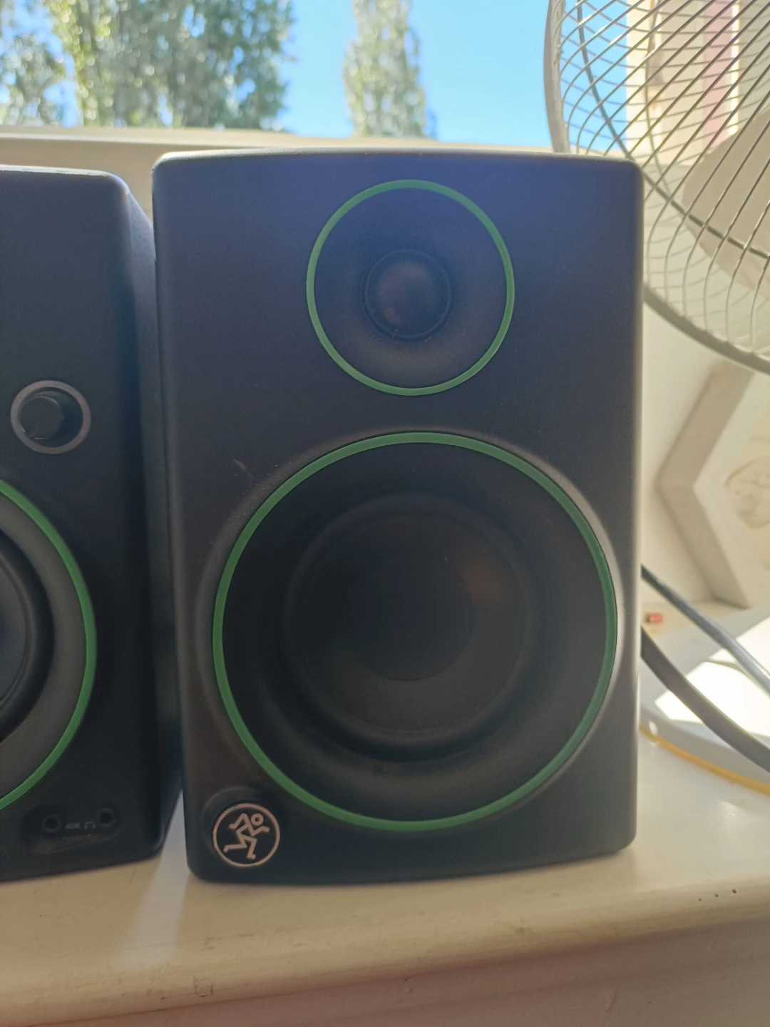 Mackie CR3 Creative Reference Multimedia Monitors - photo 5