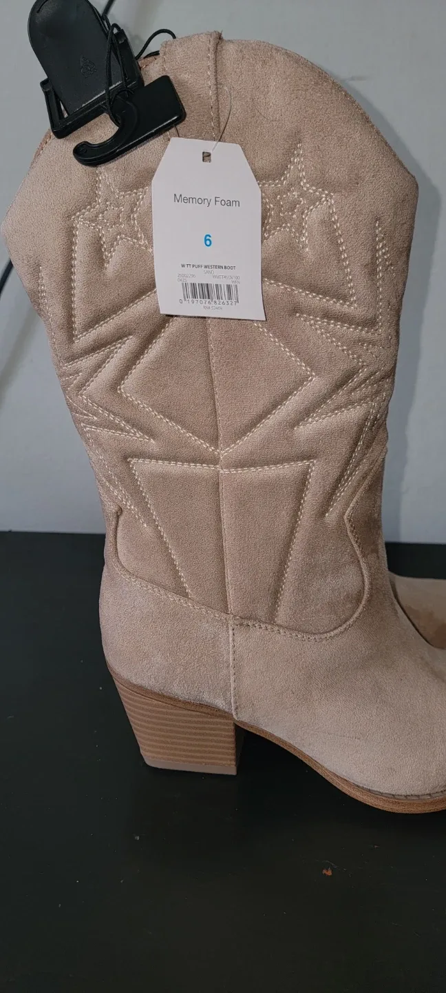 Women's "Britt Puff" Western Boot - Tan - Size 6