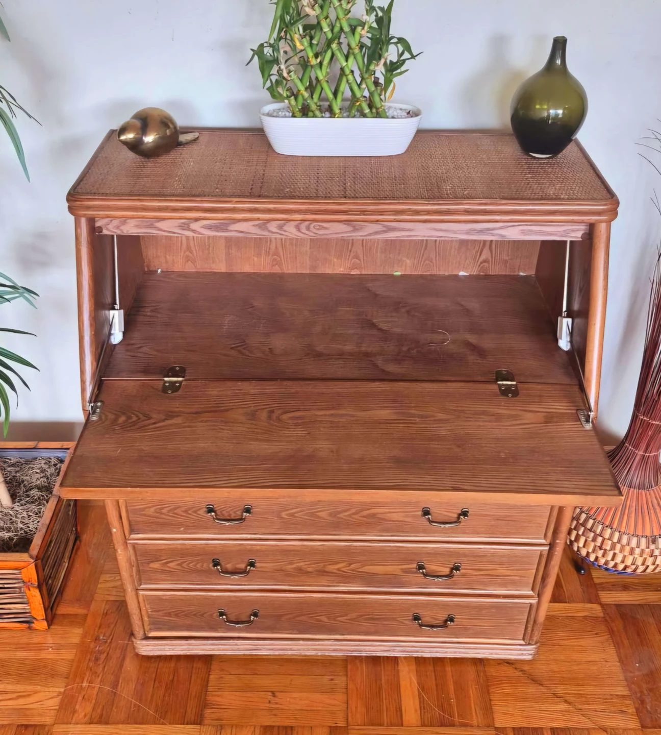Solid 5 Drawer Dresser With Drop Down Desk And Rattan - photo 4