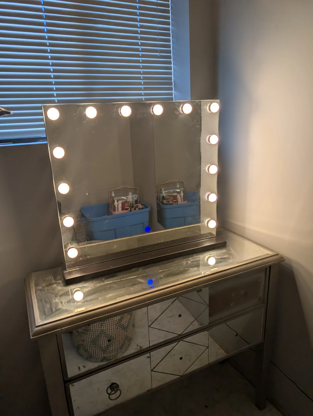 ⚽Hollywood Vanity Mirror with Lights