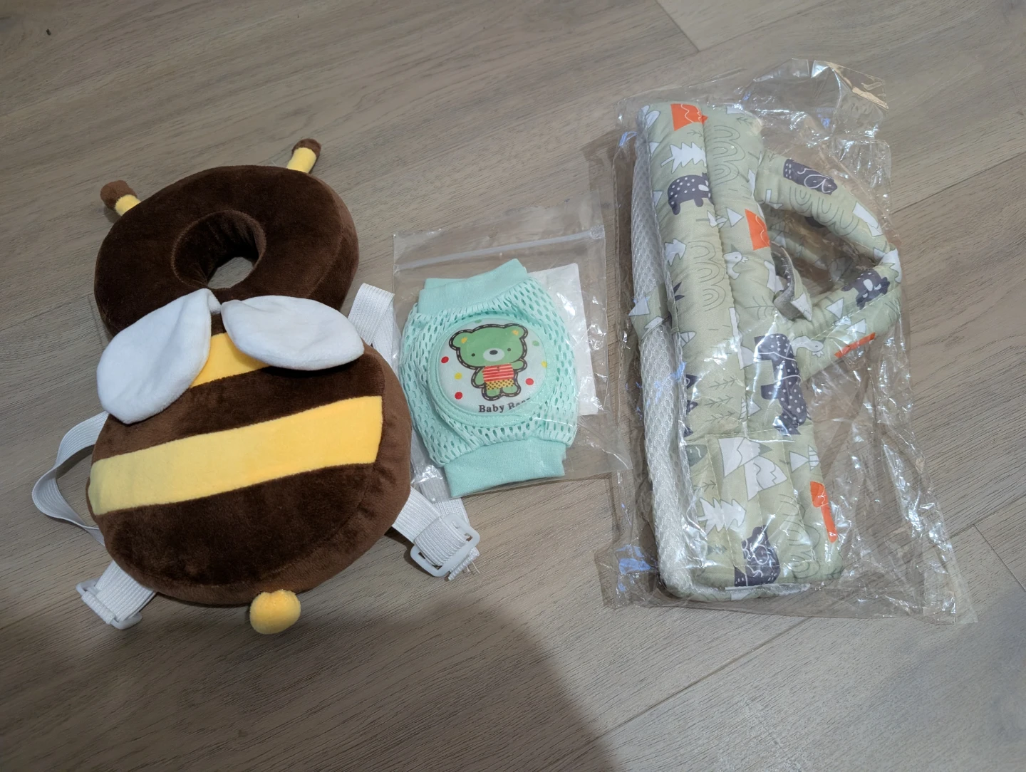 Baby Head Protection Pillow,Knee Pads Set and Bee