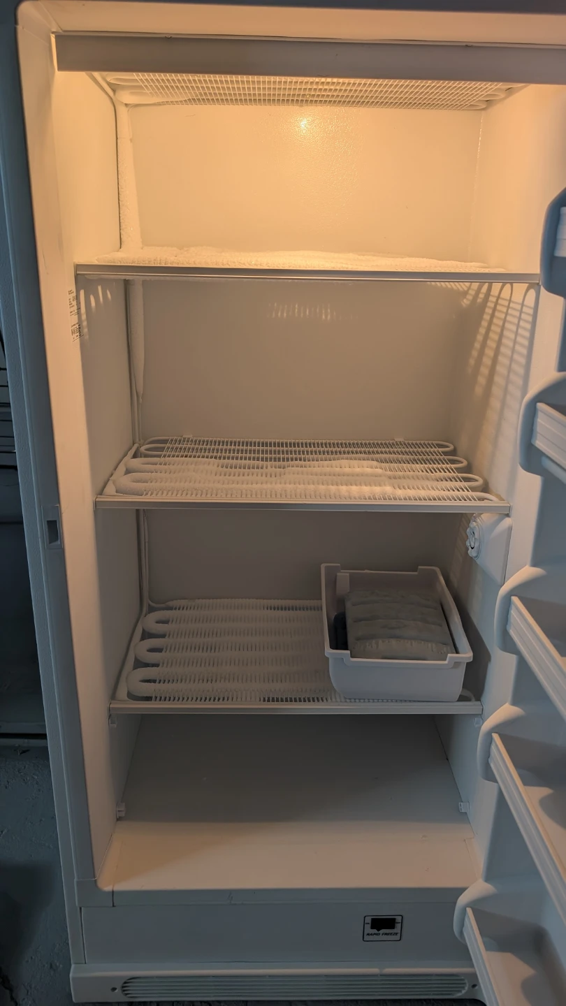 Upright Freezer - photo 4
