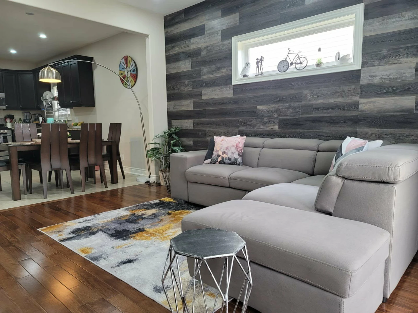 2 Bedroom 2 Bathroom Bungalow - photo 2