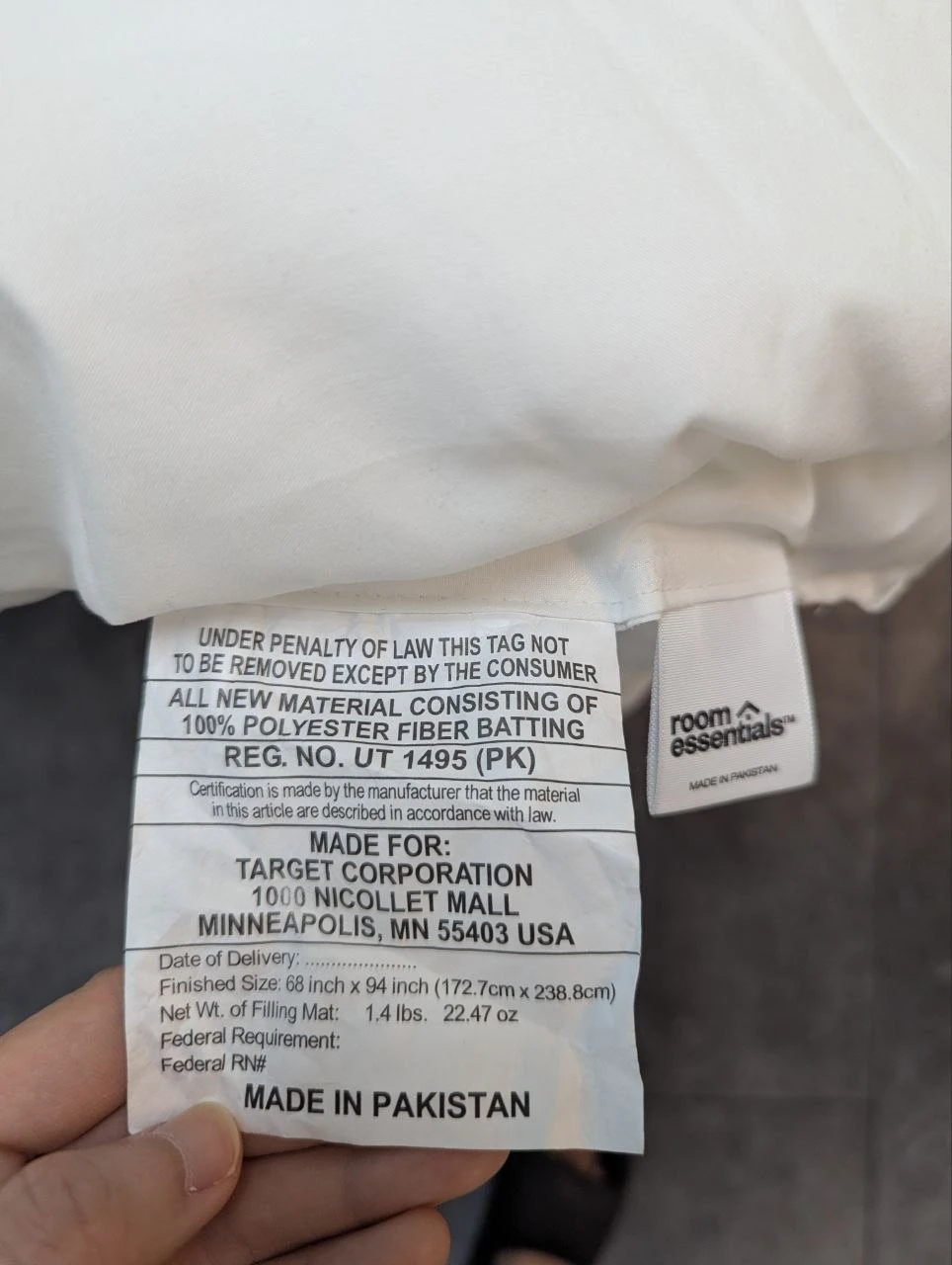 Target Room Essentials Comforter Blanket Twin XL 68" x 94" - photo 2