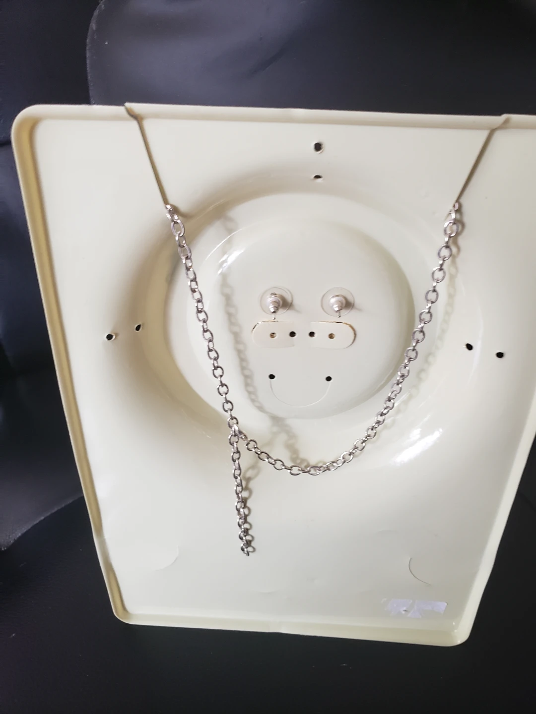 Pearl and Crystal Necklace and Earring Set - photo 4