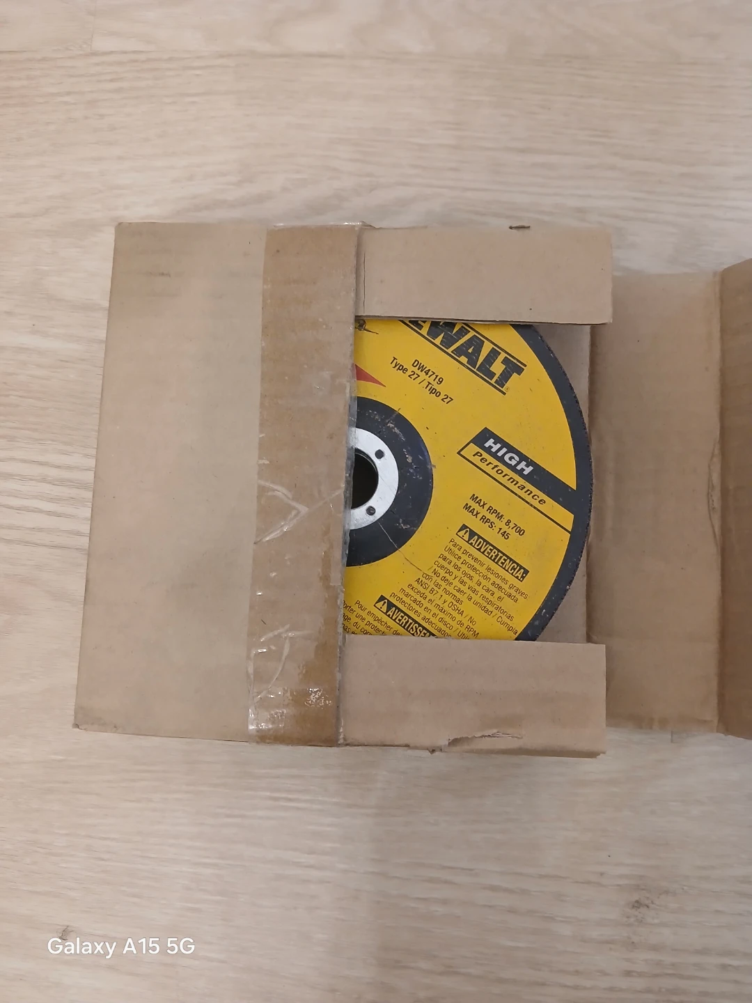 DeWalt DW4719 Metal Grinding Disc 7" x 1/4" x 7/8" - photo 5