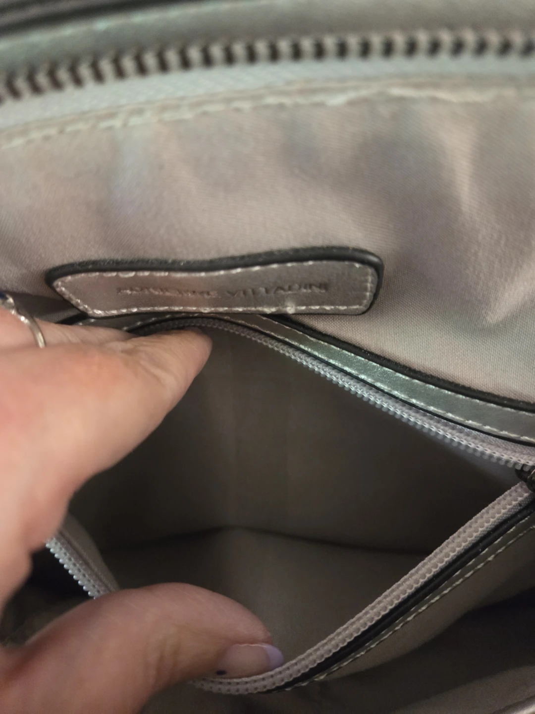 Adrienne Vittadini Handbag - photo 5
