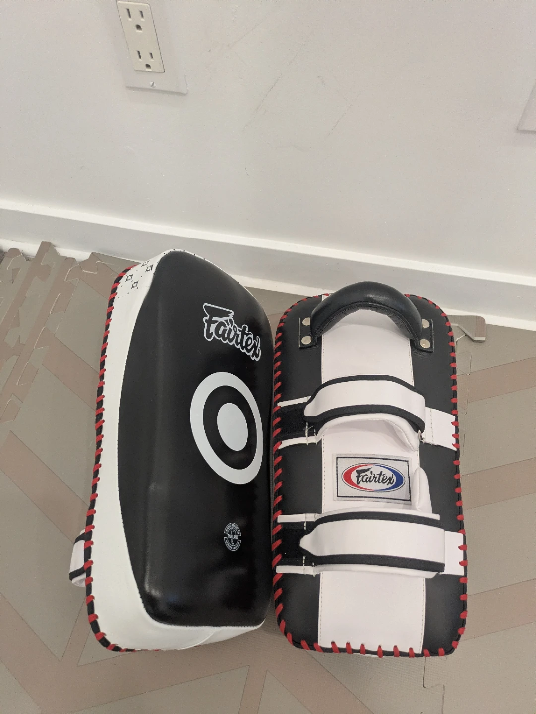 Premium Fairtex Muay Thai / Kickboxing Gear Set - photo 2