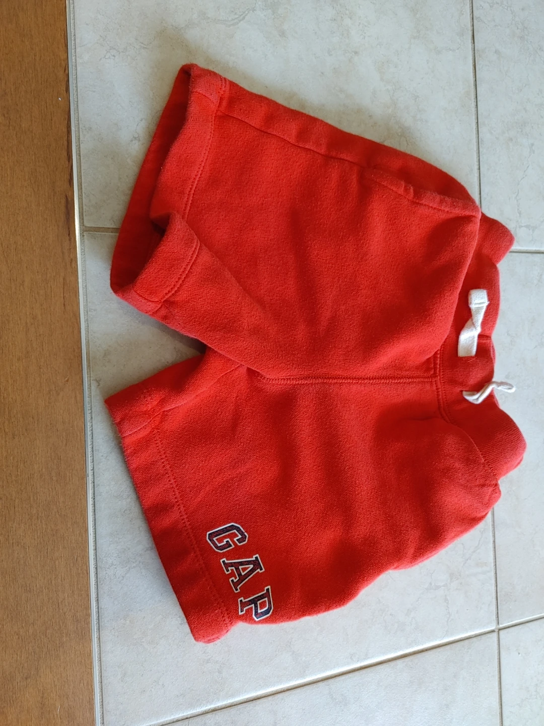 Red Gap Shorts for 8 years old - photo 2