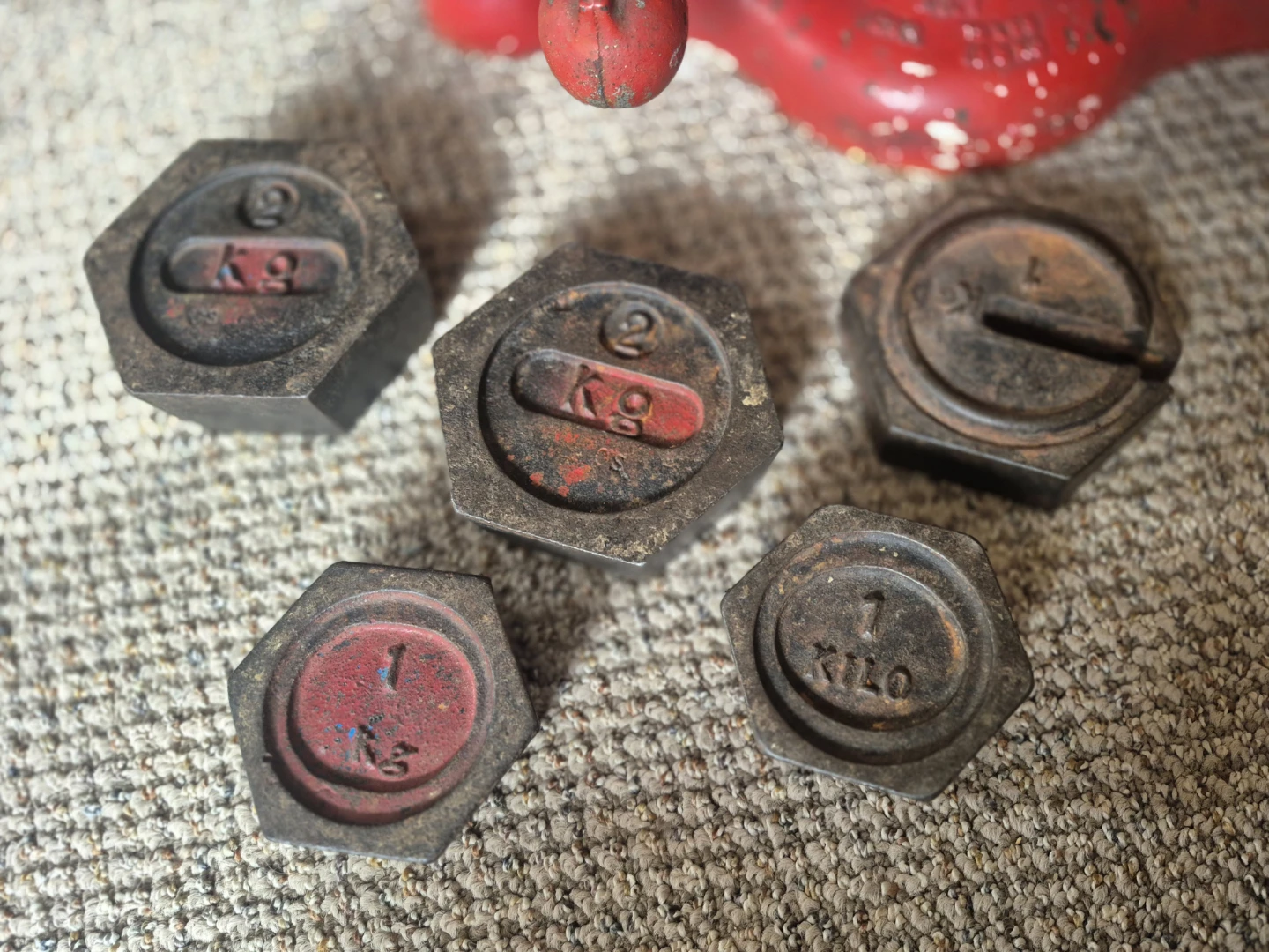Vintage Red #1 DETECTO  Scale with Weights - photo 2