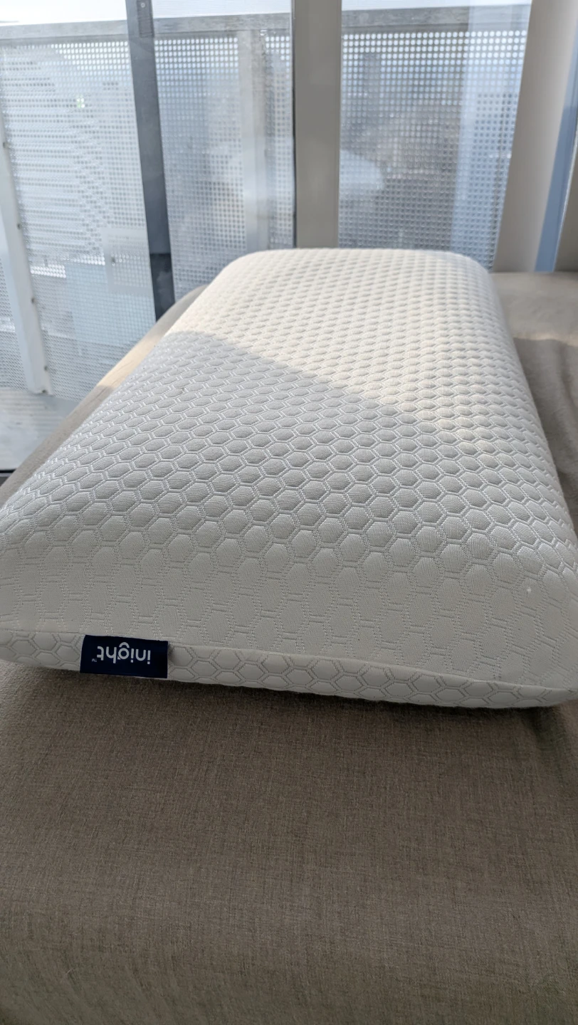 Insight Pillow - photo 2
