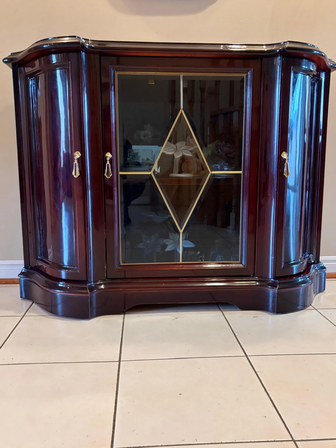 Mahogany Accent Cabinet with Glass Door - photo 2