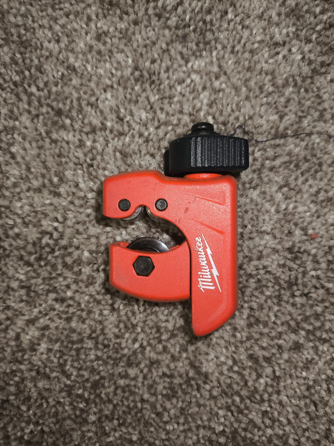 Milwaukee Tube Cutter - photo 2