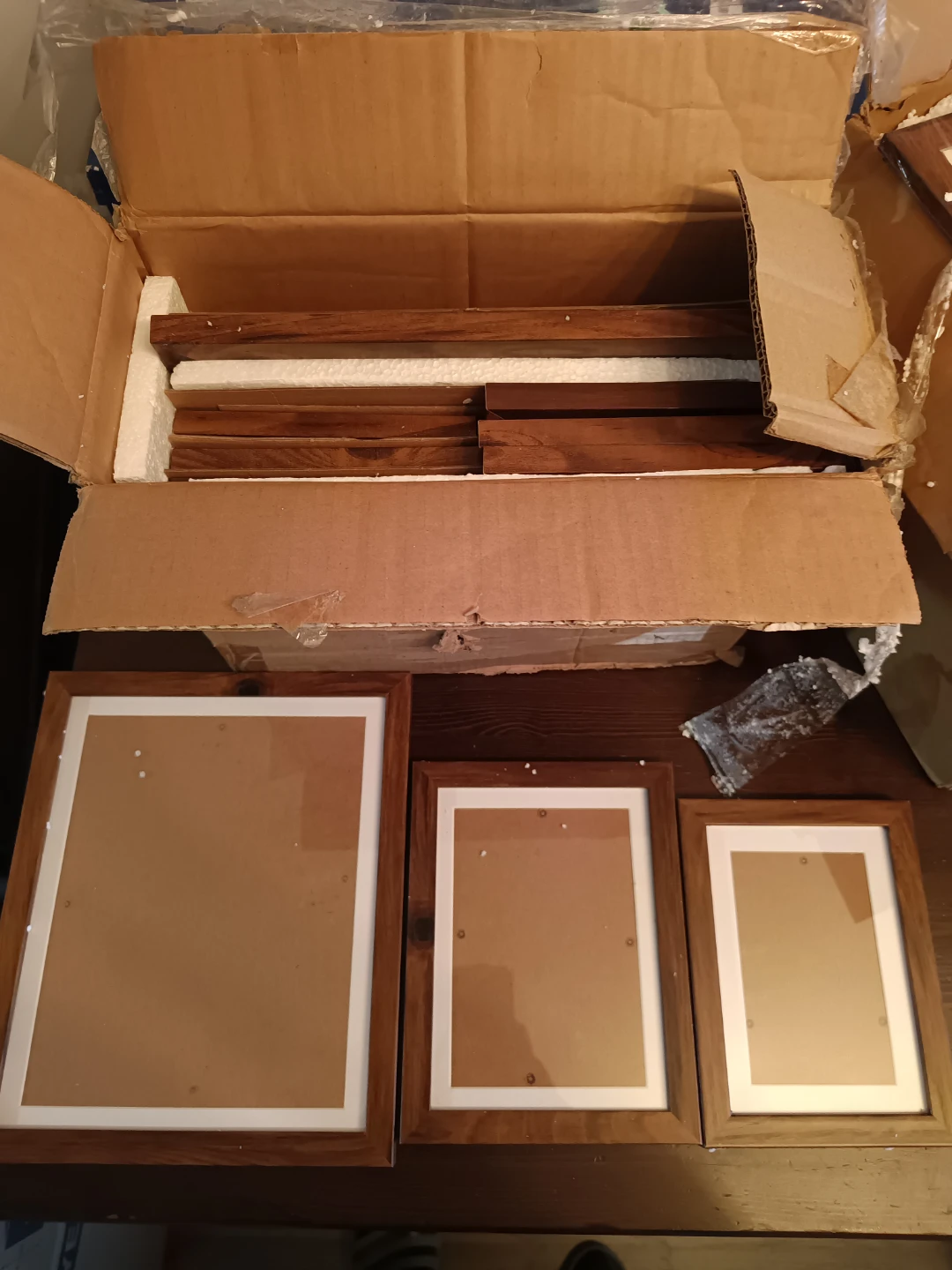 Picture Frames 2 boxes - photo 2