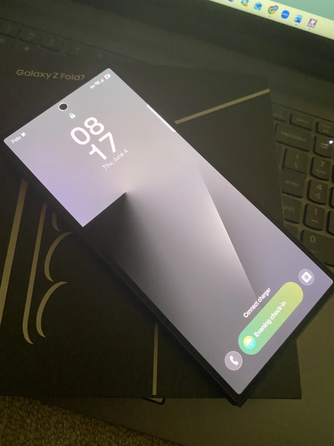 Samaung Z FOLD 7 256GB/12GB 1.5 month old - photo 2