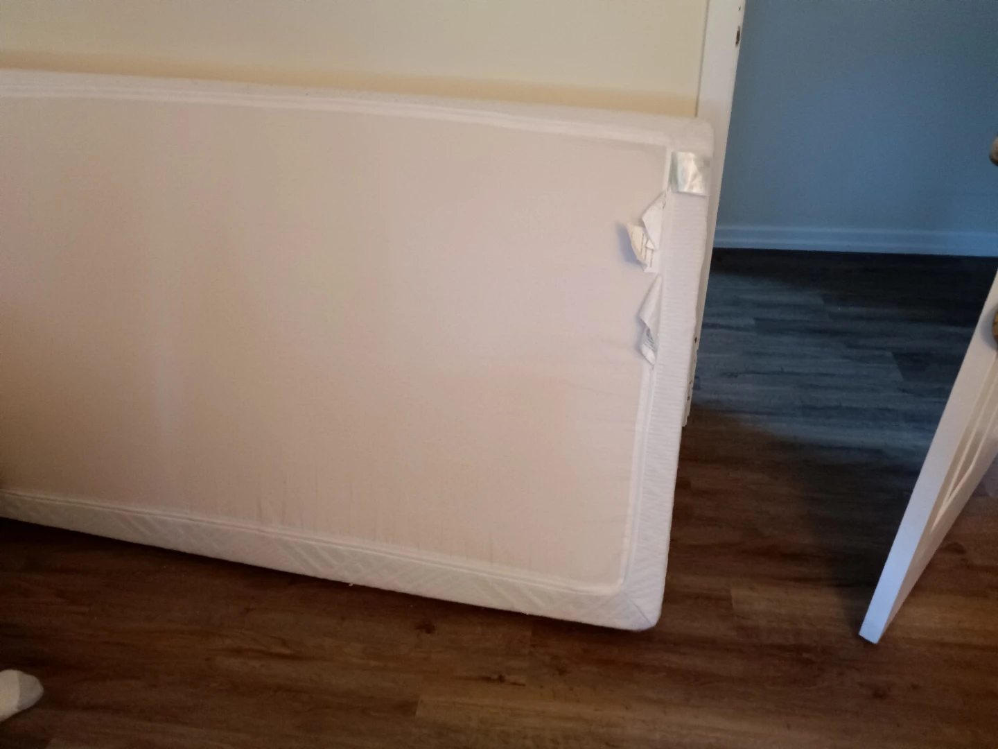 Twin mattress