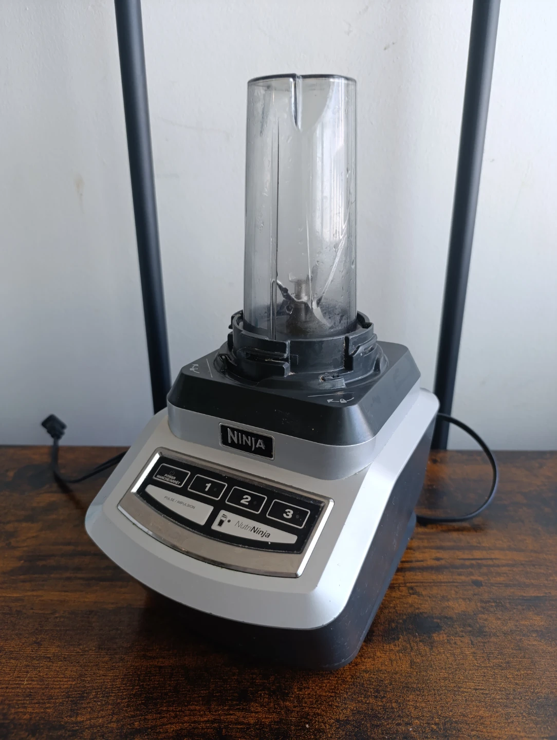 Ninja Nutri Ninja Blender Base and smoothie/single serve cup - photo 3