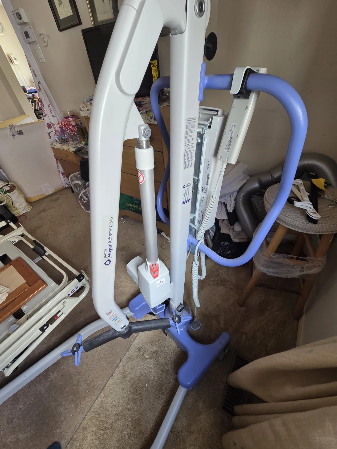 Hoyer Advance 340 Patient Lift - photo 2