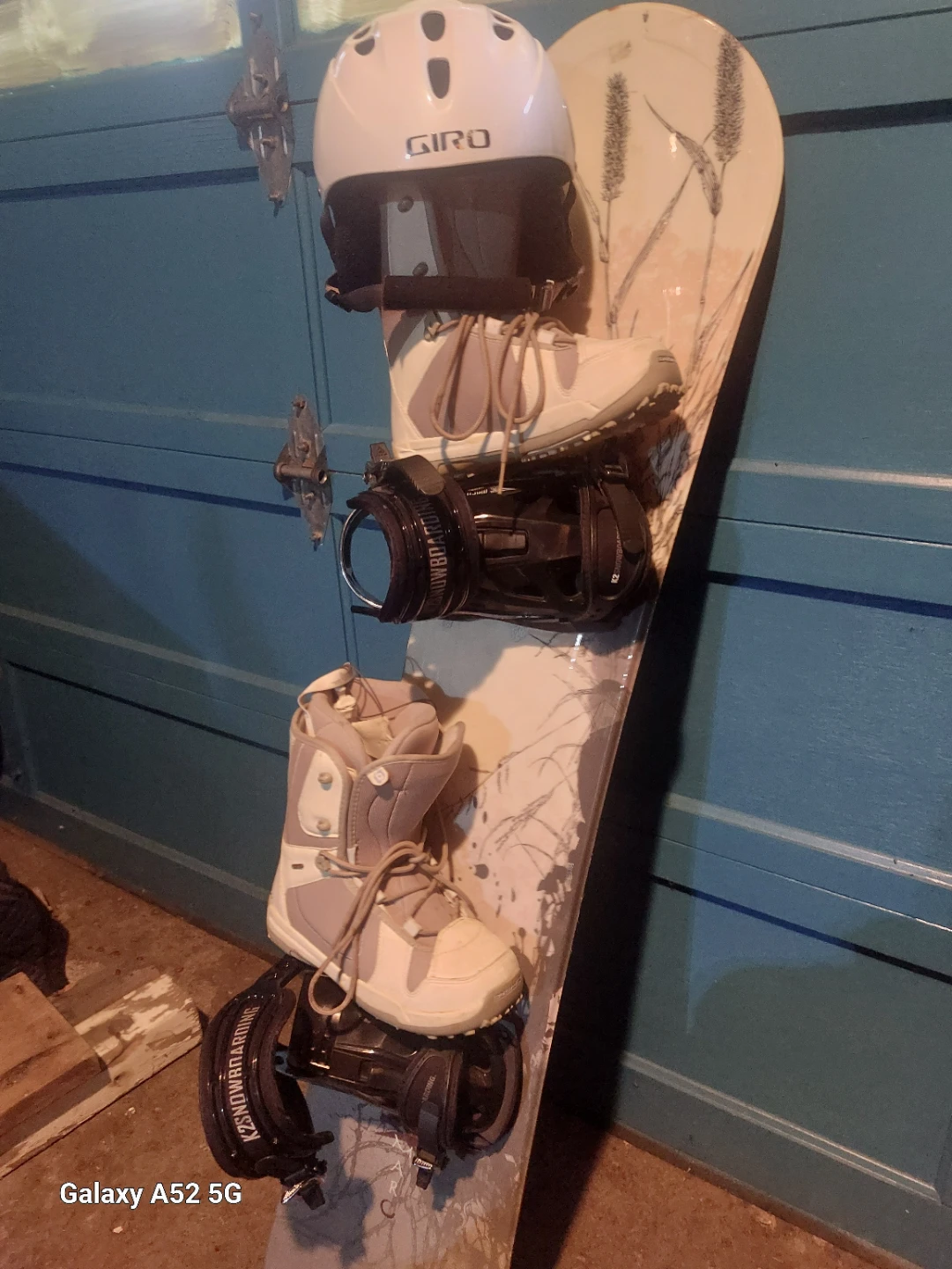 Giro Snowboard Helmet and Boots Package - photo 5