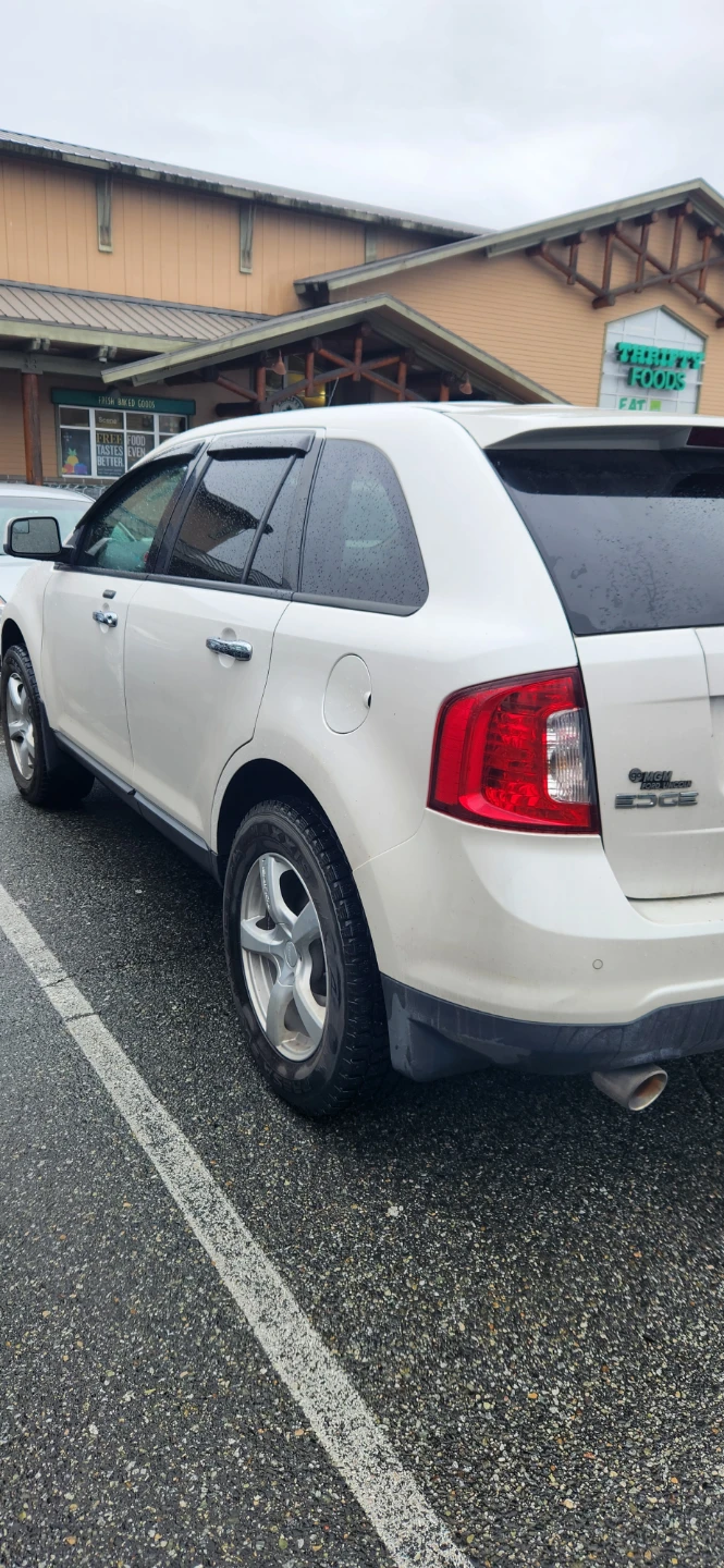 Ford Edge 2011 - photo 3