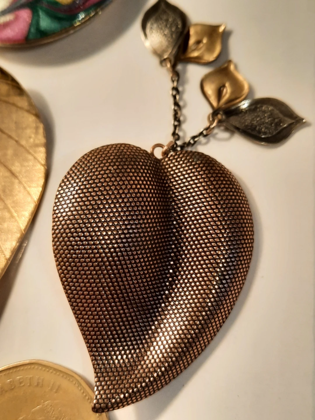 Vintage Brooch Lot - Leaf, Heart, and Swirl Designs - photo 4