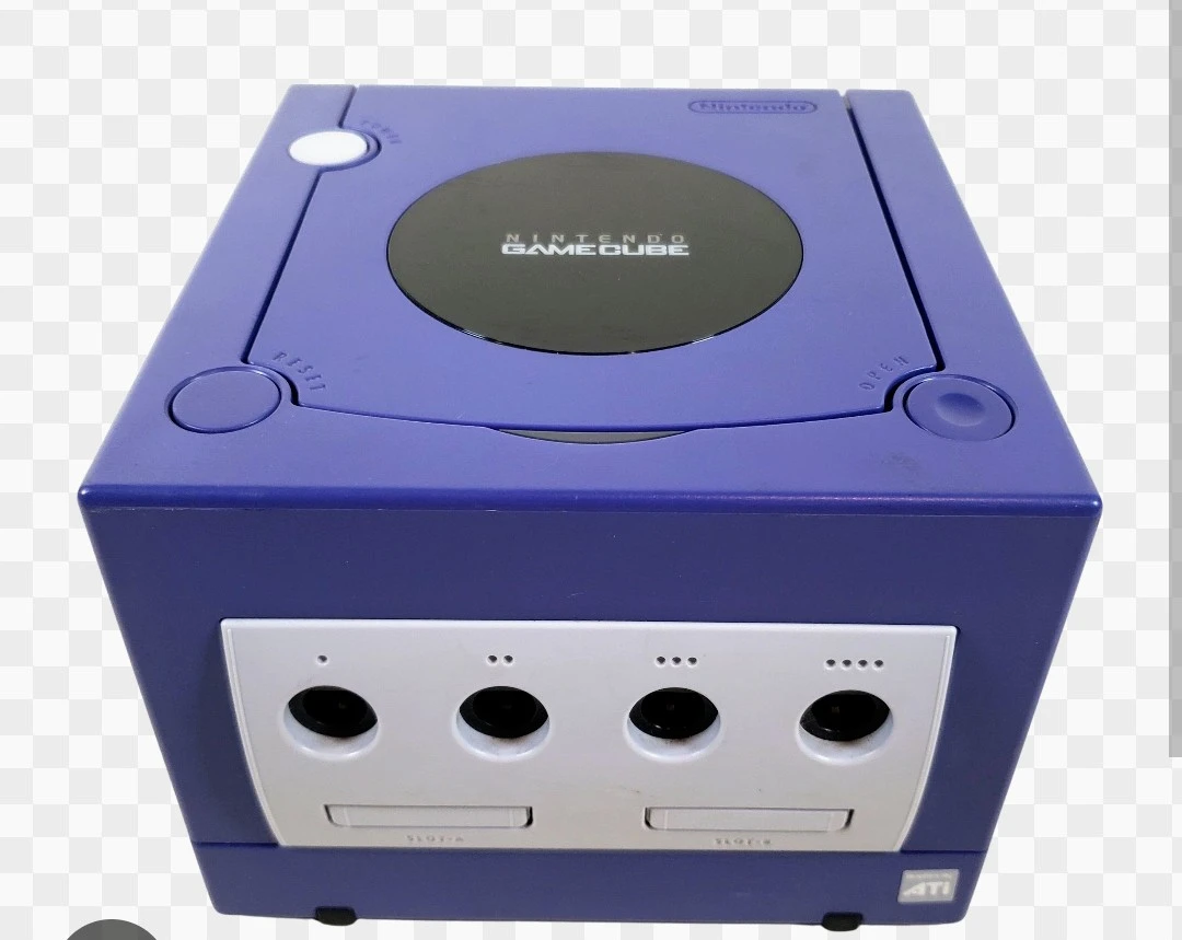 Nintendo GameCube (System Only) & 2 Memory Cards