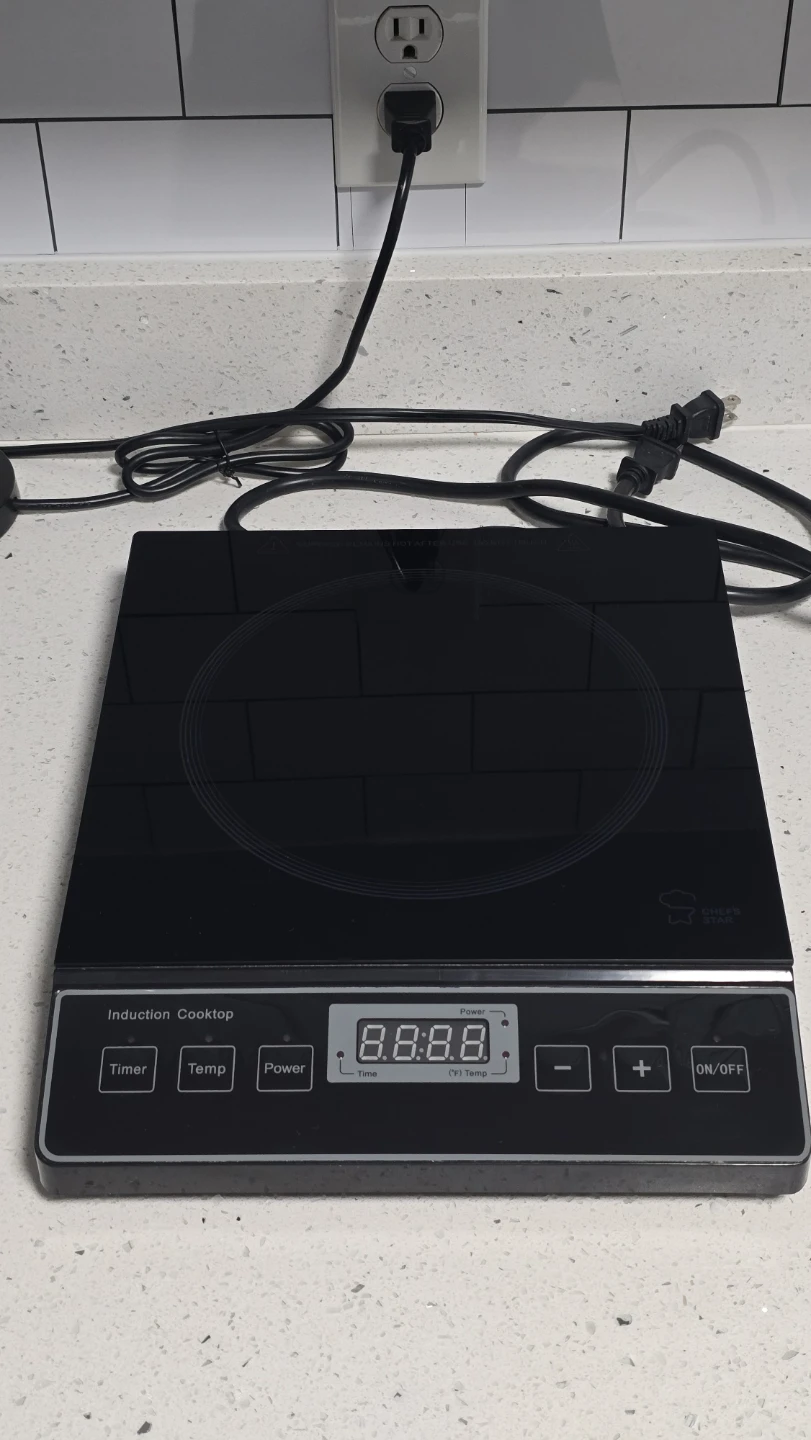 Portable induction cooktop - photo 2