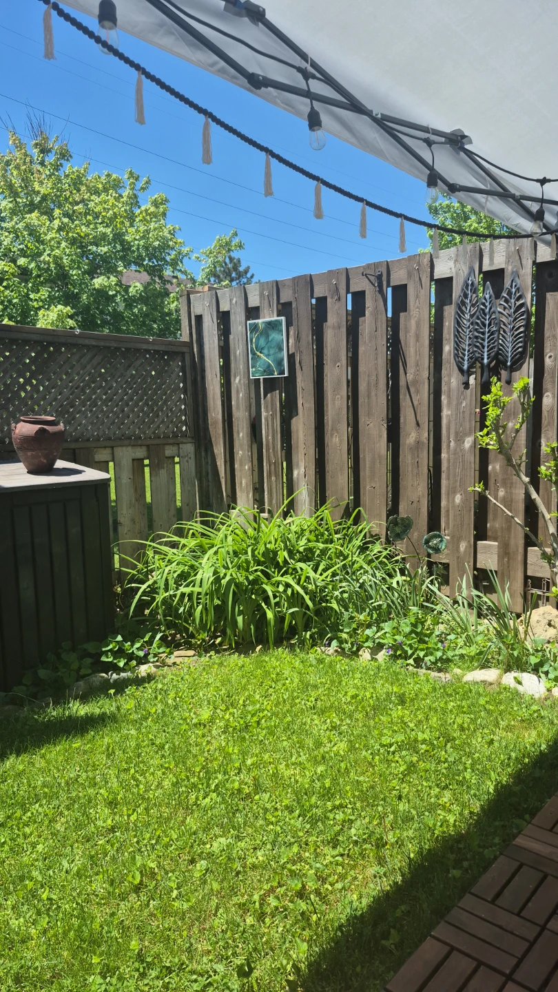 Townhouse for sale in Guelph - photo 2