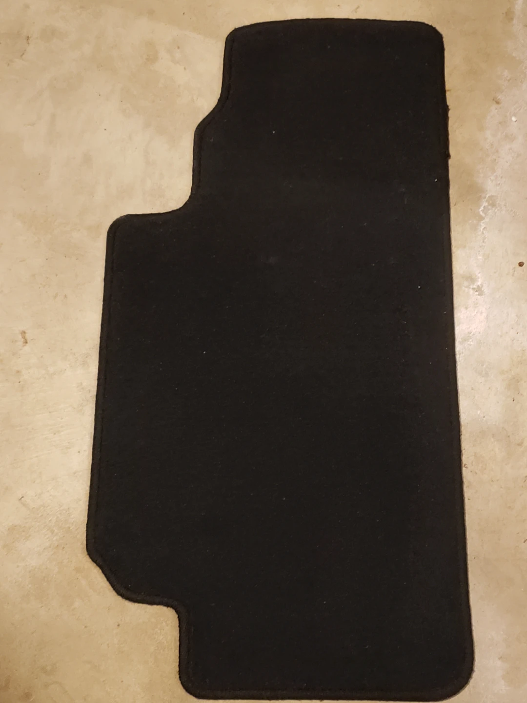 Lexus RX 350 Floor Mats - FREE to a good home - photo 2