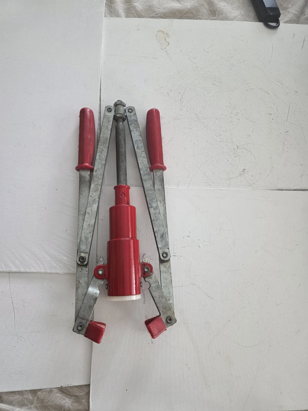 Vintage Bottle Capper Tool - photo 4