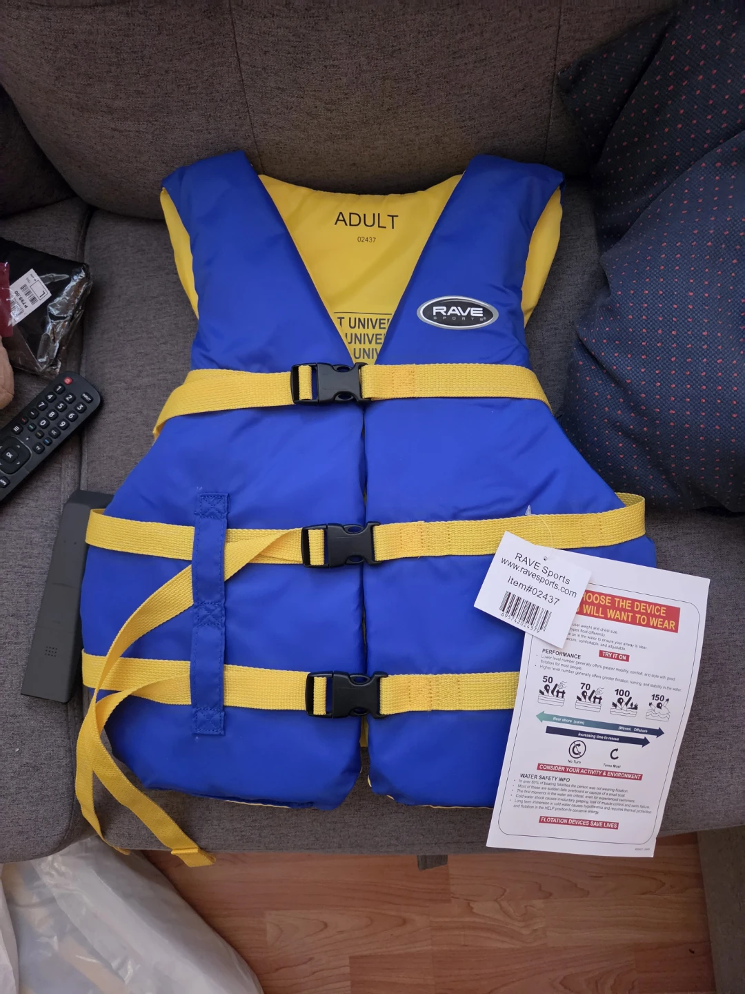 RAVE Adult Life Vest