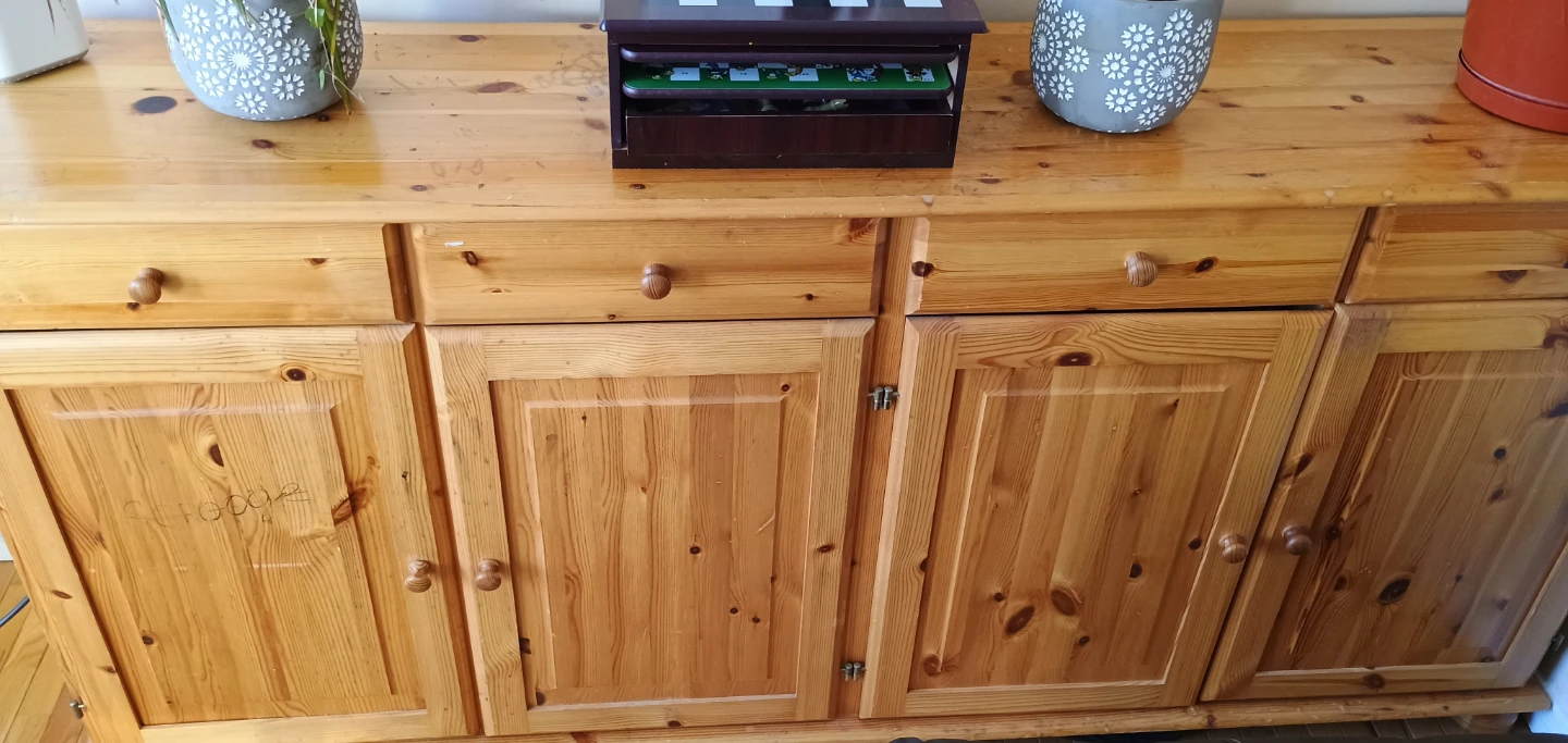 Pine Dresser with Drawers and Cabinets