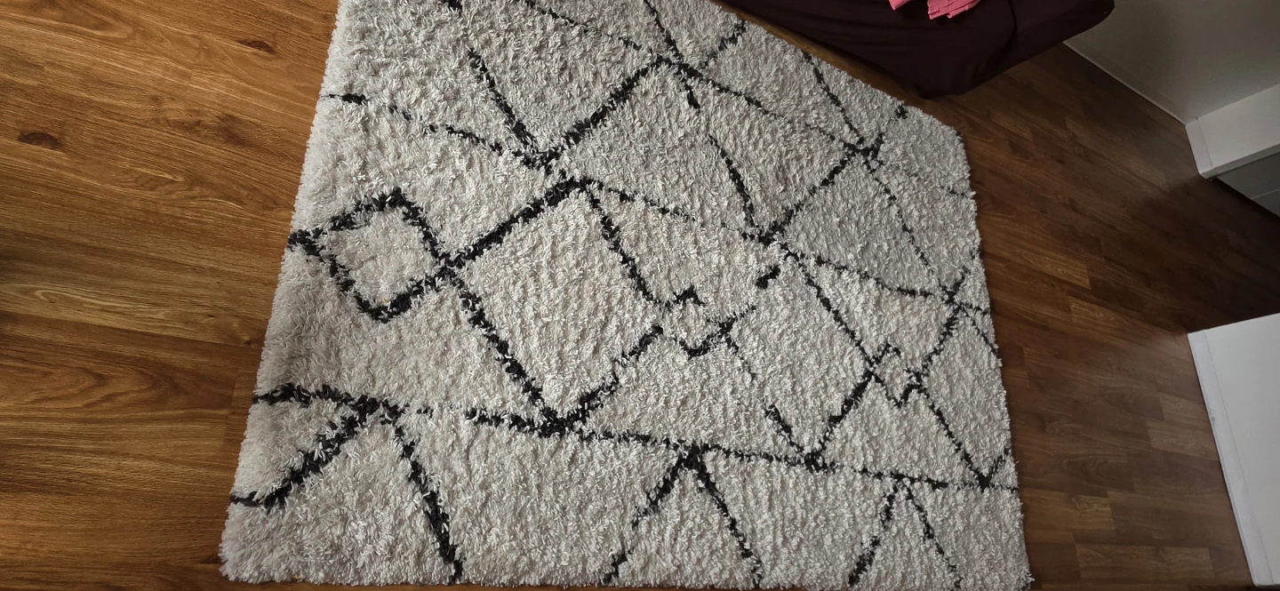 Shag Rug with Geometric Pattern - photo 2