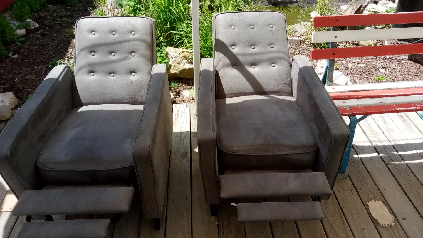 Gray Recliner Armchair