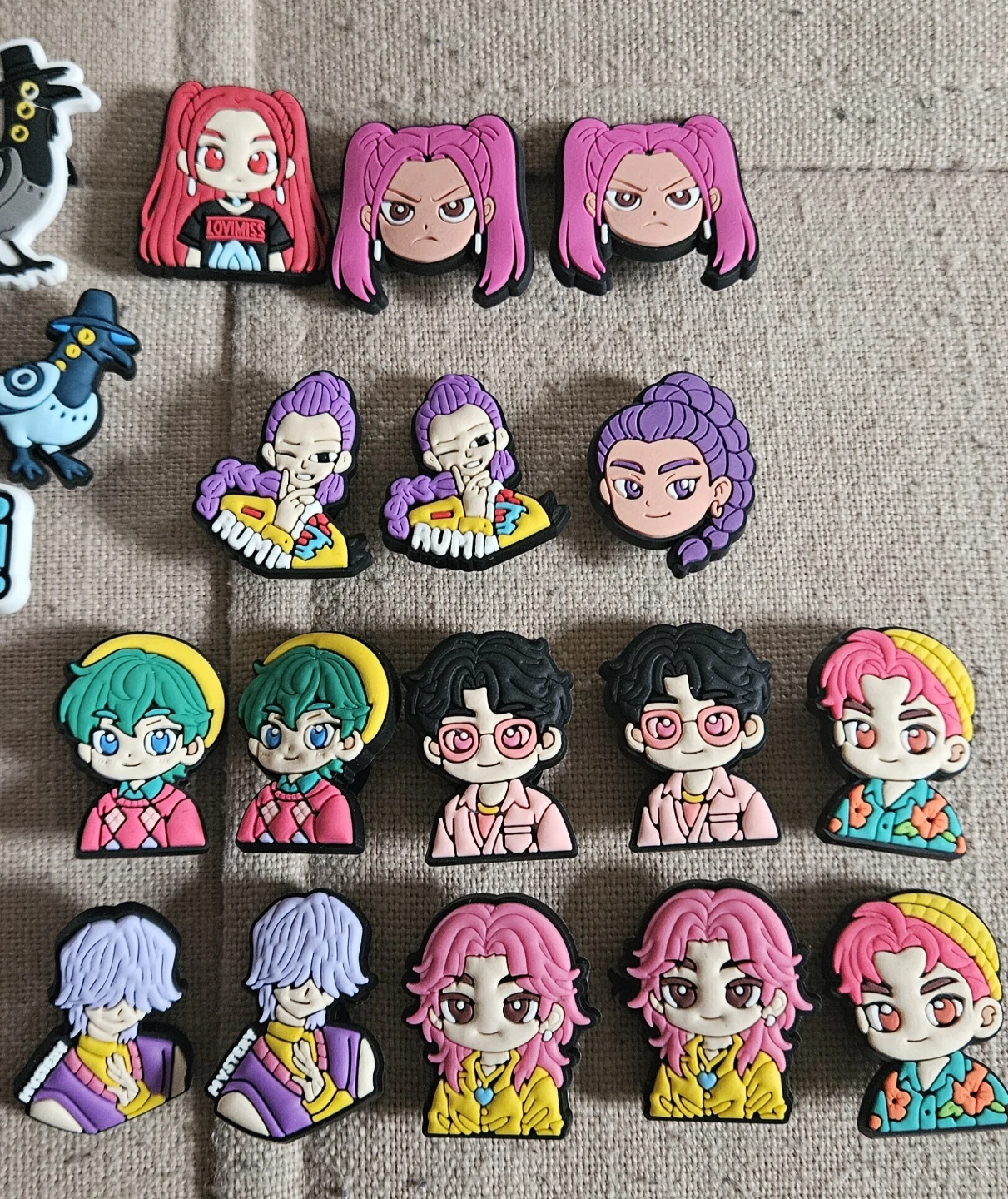 K-Pop Demon Hunters Shoe Charms & Necklace Set - photo 3