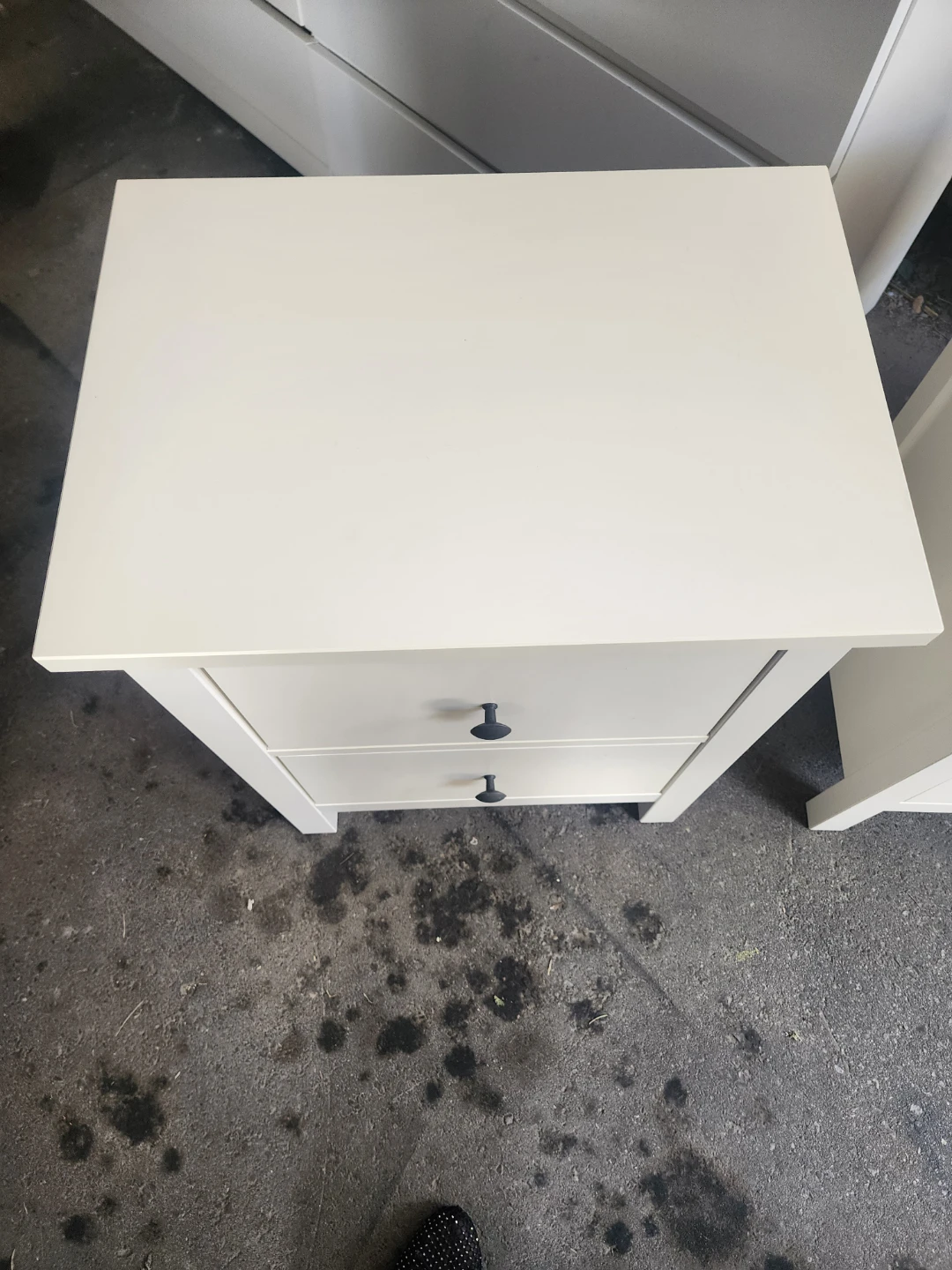 2 hemness side tables - photo 4