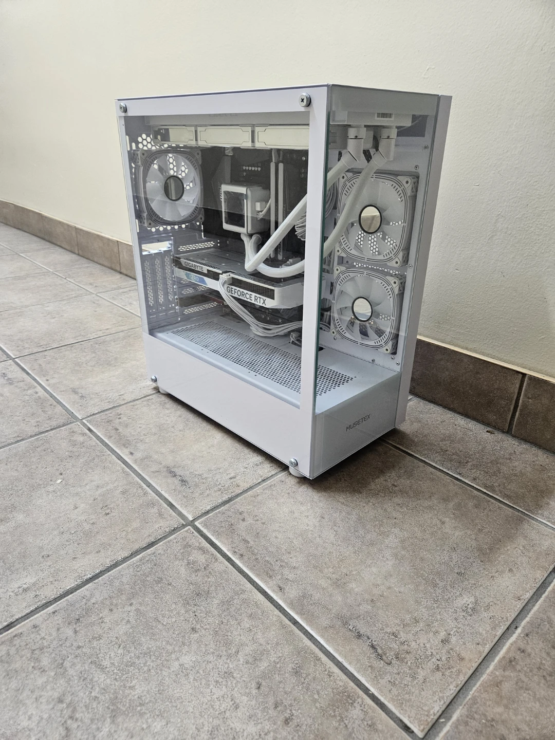 White ryzen 5800x pc - photo 3